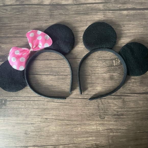 Disney Mickey & Minnie Head Bands - Picture 3 of 3